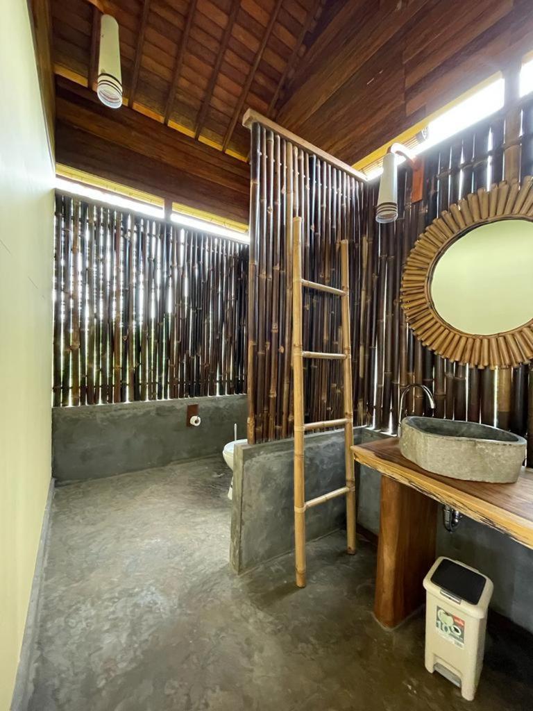 Marind Dive Eco Resort Waha エクステリア 写真